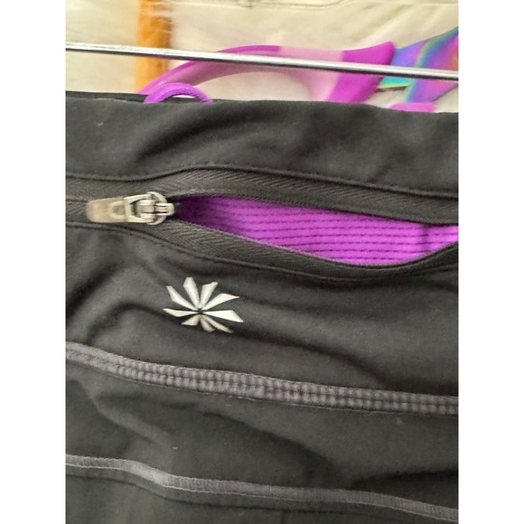 Athleta Black Pleated Athletic Skirt golf‎ pickle ball With Built-in Shorts SZ S - Picture 3 of 9